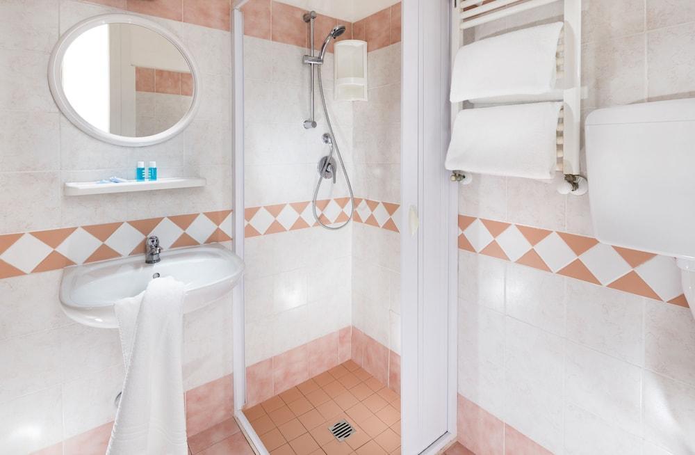 Hotel Carnaby 리미니 외부 사진